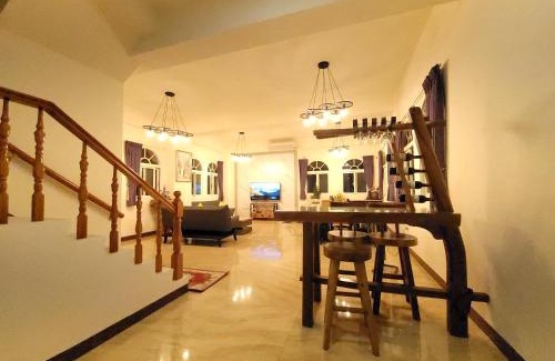 Puli Villa | Zhen Mei Lu Villa