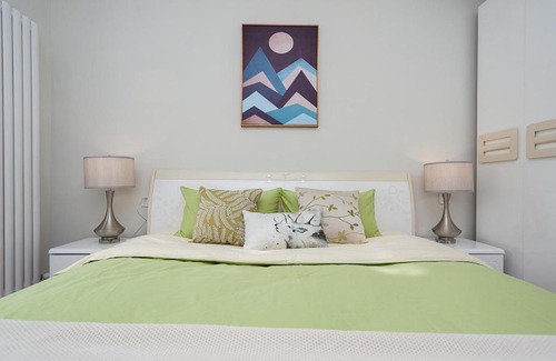 Zhengdong New Area Apartment | Zhengzhou Zhengdong New District·Zhengzhou East Railway Station· Locals Apartment 00139680