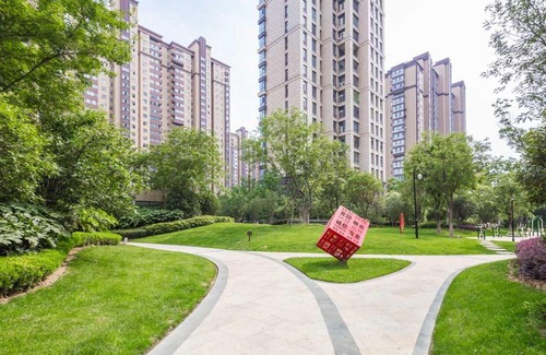 Zhengdong New Area Apartment | Zhengzhou Zhengdong New District·Zhengzhou East Railway Station· Locals Apartment 00158860