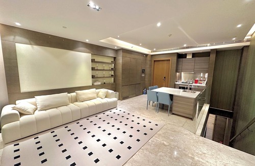 Zhabei Apartment | ZHome-Deplex luxury apartment- Near the Bund