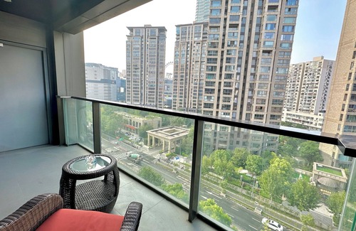 Zhabei Apartment | ZHome-Deplex luxury apartment- Near the Bund