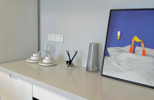 Huangpu Apartment | ZHome-Riverside Garden 2-Near the Bund