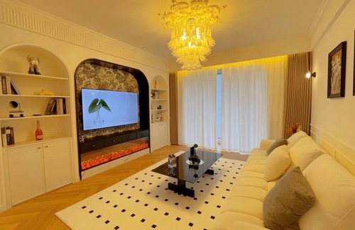 Huangpu Apartment | Zhome- Riverside Garden Fine Apt