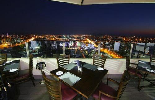 Gaborone Apartment | Zhou Hotels Itowers