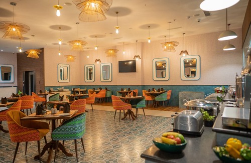 Kakinada Hotel | Zibe Luxe Kakinada by GRT Hotels