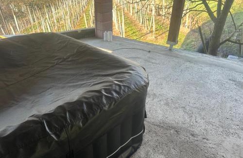 Srednje Grcevje Apartment | ZIDANICA MEDLE