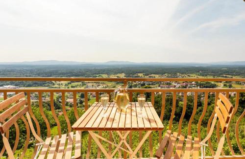 Semic House | Zidanica-Vineyard Cottage Jakše