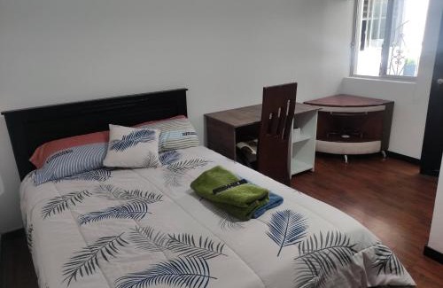 Parroquia San Francisco House | Zidko Guest House
