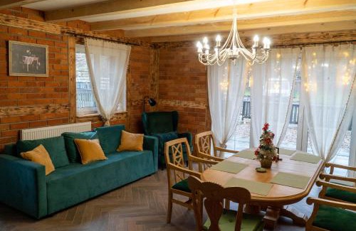 Sierakowice House | Zielony Domek/Green House