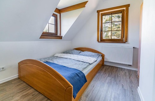 Dziemiany House | Zielony Domek na skarpie