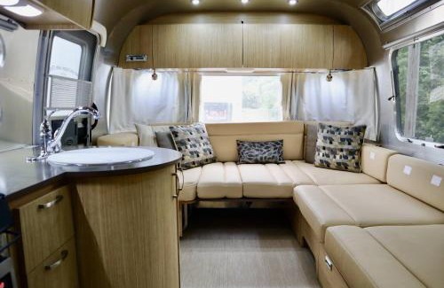 Myrtle Grove House | Ziggys Place