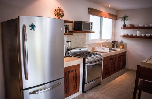 Ixtapa - Zihuatanejo Apartment | ZIHUATANEJO - Beautiful apartment with prime location and beach steps