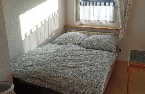 Nordenstadt Apartment | Zimmer Frei 1