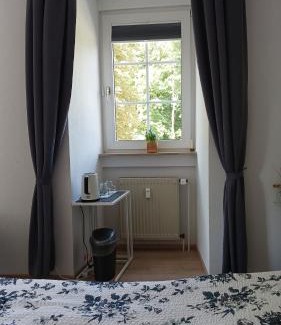 Hohenhameln House | Zimmervermietung Russ