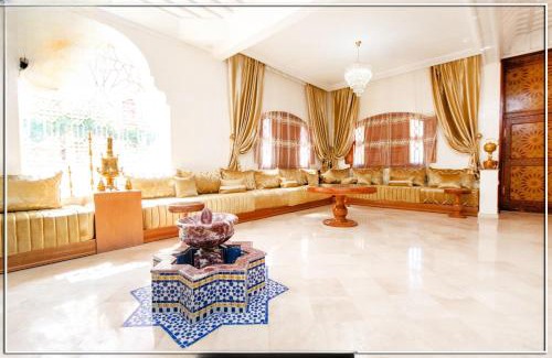 Targa House | Zine Villa Guest House