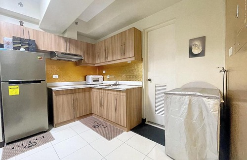 Apolonio Samson Apartment | Zinnia Cozy Condotel