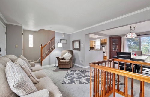 Verona House | Zion, charming 3-bedroom house in Verona with AC, WiFi. Enjoy your stay