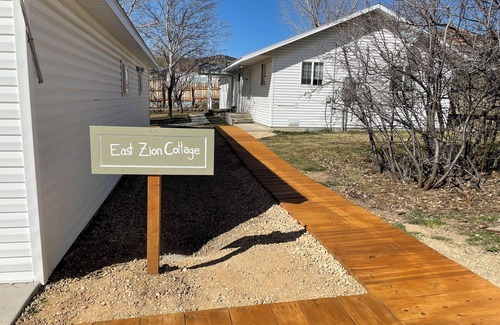 Glendale Cottage | Zion Cottage in Glendale at East Zion & Bryce