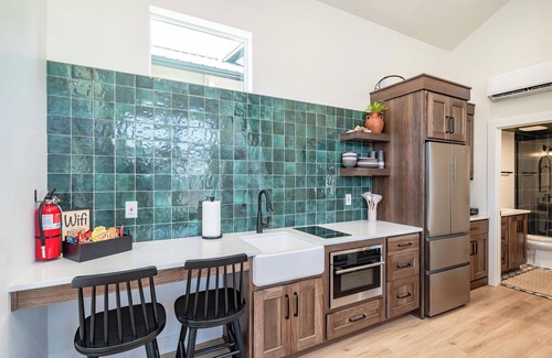 Hurricane Bed & Breakfast | Zion Oasis Rentals