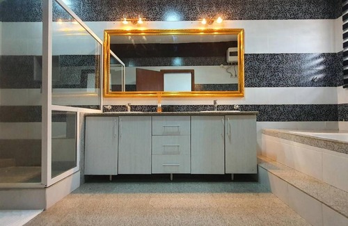 Wuse 2 Apartment | Zion Residence 5-Star 4-Bedroom Terrace House