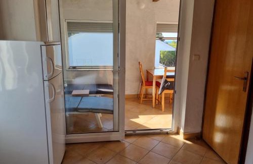 Zirje Apartment | Zirje Accommodation