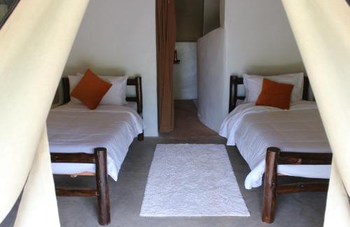 Nakuru Cabin | Ziwa Bush Lodge