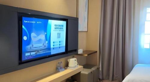 Central Business District Hotel | ZMAX Hotels Shenzhen Lianhuacun Metro Station