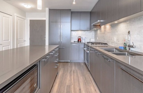 Richmond City Centre Apartment | Zodiac Palace Richmond 2BD+2BATH penthouse #4