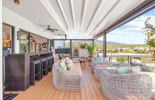 Grande Riviere Noire Apartment | Zodiac Penthouse - Sea & Mountain