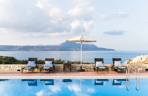 Plaka Villa | ZOE, beautiful sea views, private pool, huge lawn, very near the sea.