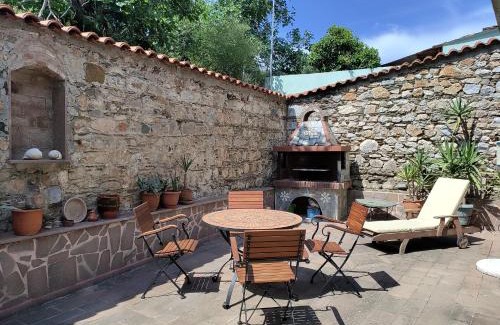 Lesvos House | Zografia cottage