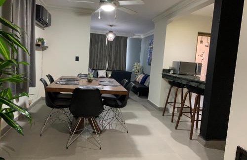 Zona Dorada Apartment | Zona dorada: amplio departamento para 12