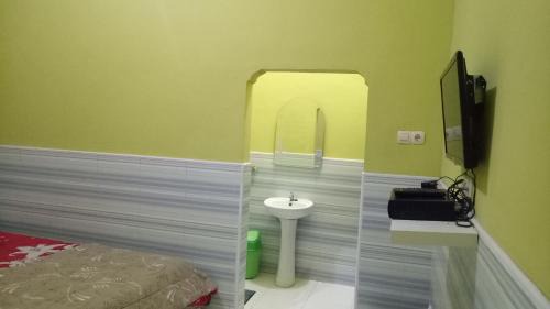 Kecamatan Labuhan Haji House | ZONA Homestay