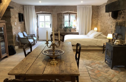 Hyds Hotel | Zone Bleue