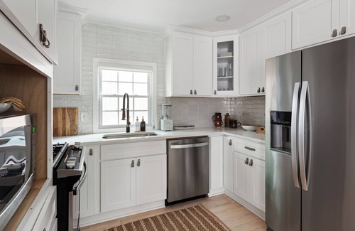 East Side House | Zoo Days & Beltline Nights - Chic & Serene Atlanta Retreat