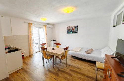 Susanj Apartment | Zora Apartments
