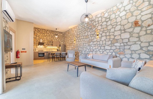 Fethiye City Center Villa | Zora Beyaz Taş Villaları