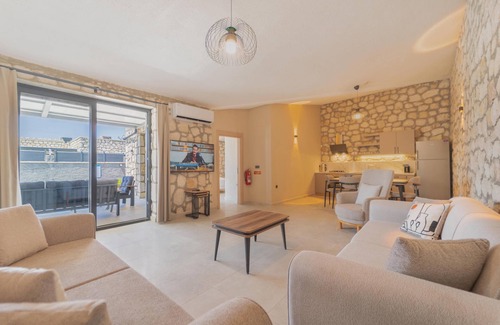 Fethiye City Center Villa | Zora Beyaz Taş Villaları