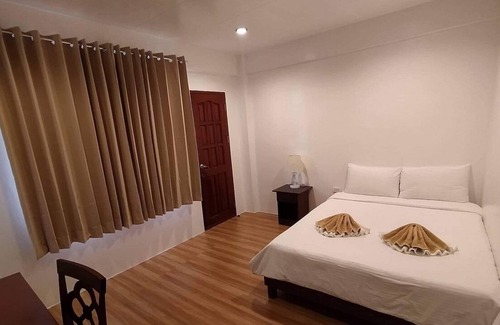 Lazi House | Zosimo's Inn.