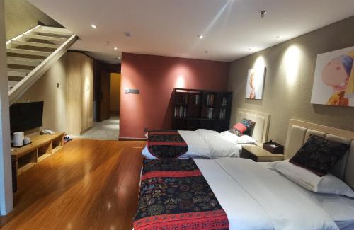 Yuzhong Hotel | Zou Qu Ye Travel Hotel