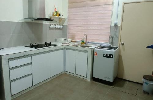 Kampung Air Apartment | ZR D'Chili Homestay, Kemaman