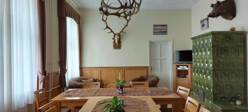 Vizvar House | Zsitfapusztai Vadászház