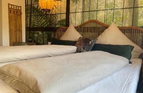 Gladenbach Apartment | zu Jeddelohs Bungalows & Apartments -Adult friendly