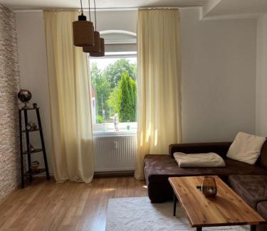 Western Ring Area Apartment | Zuhause auf Zeit Ruhige Lage Parkplatz Wifi