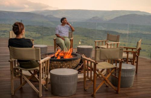 Ulundi Cabin | Zulu Rock Lodge - Babanango Game Reserve