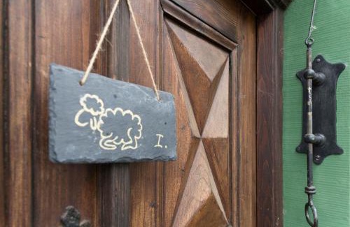 Ahrdorf Apartment | Zum-Goldenen-Schaf