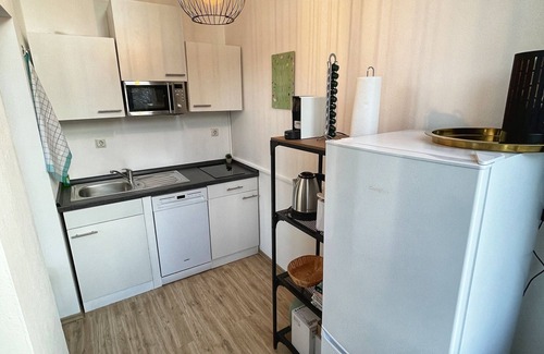 Mitte Apartment | Zum Zollkran - Loft with free parking lot