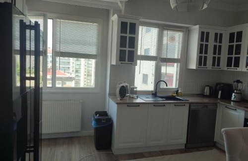 Akcaabat Apartment | Zumra's White Houses