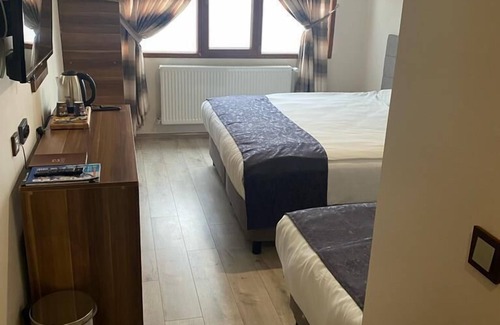 Melikgazi Hotel | Zumrut Palas Hotel