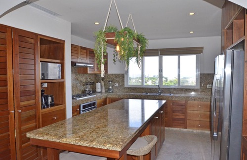 La Gloria Apartment | Zuperb 3 Bedroom Ocean View Apart Isla Mujeres